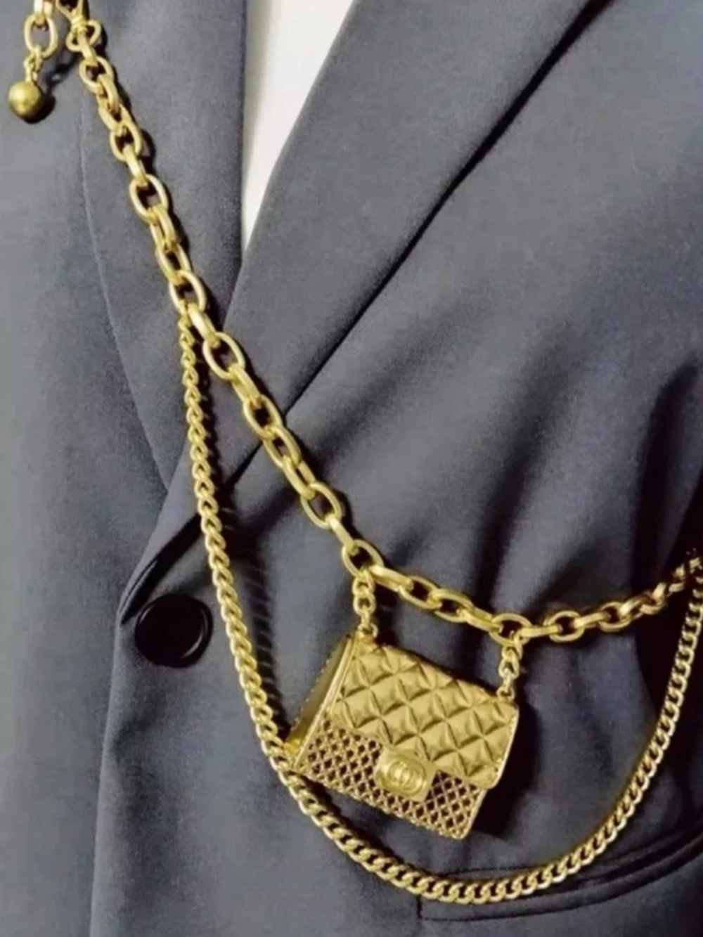 Luxury Gold Mini Chain Belt Bag - Picture 9 of 10